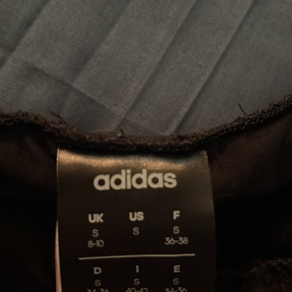 Women’s Adidas Joggers - Picture 5 of 5